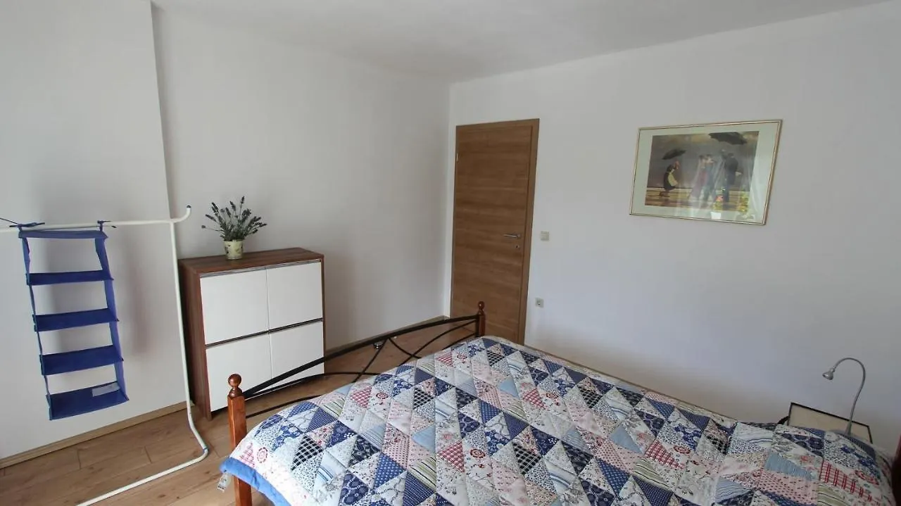 Apartment Ljudmila Sveti Anton